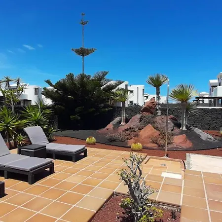 Adais Playa Blanca (Lanzarote)